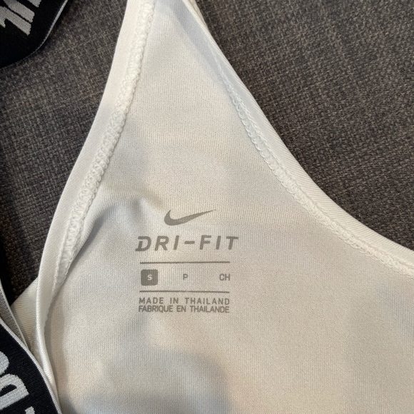 Nike Dri-Fit Elastika Racer Back Tank top - Picture 3 of 5